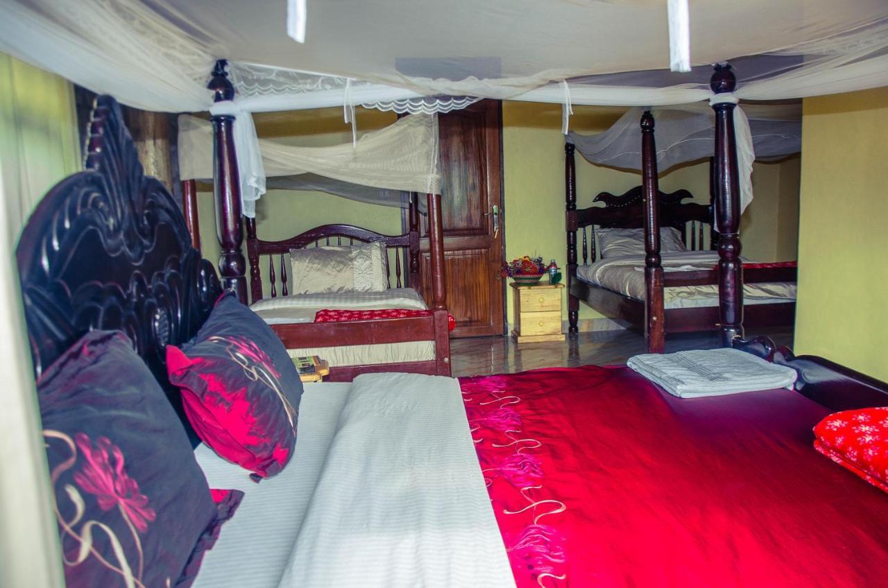 Lodge Kyaninga Royal *